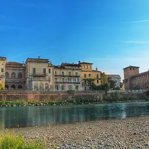  Apartment Castelvecchio - Palazzo Canossa Italy