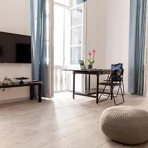 Niu Lux Apartment