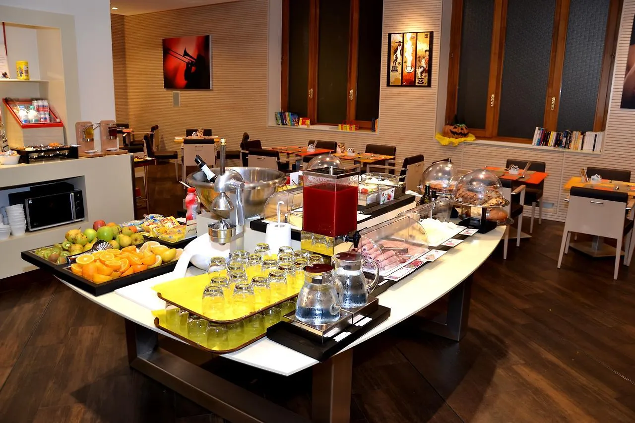 Best Western Plus City Hotel Génova